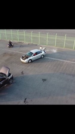 Все пересаживаются на электрокары, а мы испытываем автомобиль на дровах 🔥 😄