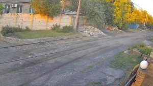В Петровском районе Донецка неадекватный водятел без прав на огромной скорости снёс забор местной жи