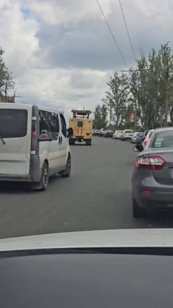 Пробка на МКАДе.  А не, это в Горловке.