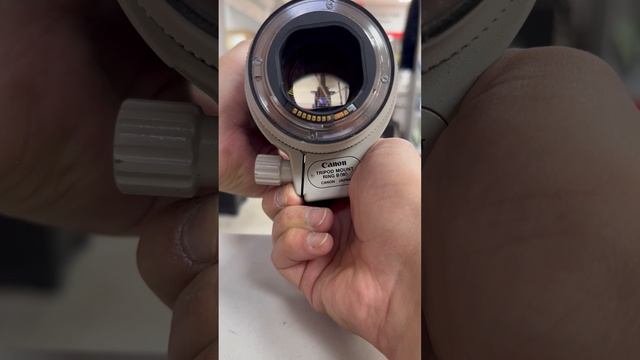 Объектив Canon