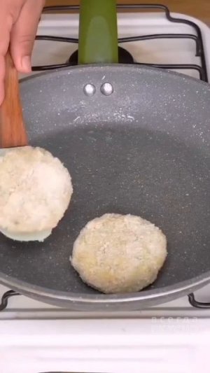 Медальоны из тунца
