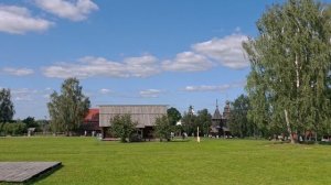 Суздаль. В Музее деревянного зодчества.
VID_20250621_155323_022