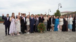 Торжественное вручение аттестатов обучающимся общеобразовательной школы «Университетская»
