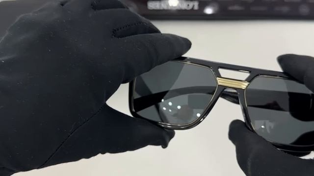 Наручные часы Versace 0VE4399GB1/8758