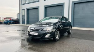 Opel Astra, 2011 год