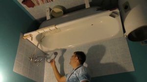 Рома и Диана Перевернутый дом в Киеве. Хождение по потолку.