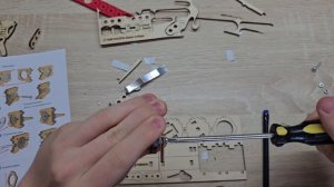 Собираю мини собачку из конструктора