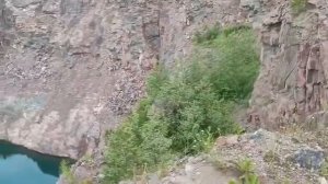 Заброшенный каньон с изумрудной водой под Камменогорском