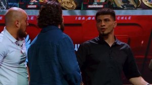 👊Первая конференция IBA Bare KNUCKLE
Вы где нибудь видели такой кард? Конфа просто🔥👇