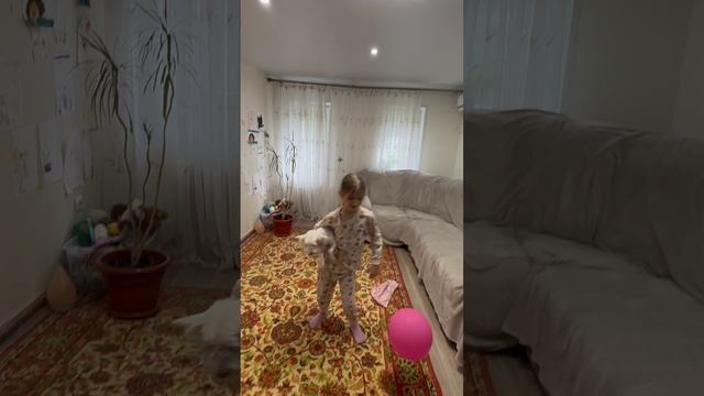 👸💃🏻💃🏻💃🏻💃🏻💃🏽👯♂️👯🕺🏻👚👠👗