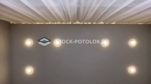 STOCK-POTOLOK  в кухне-гостиной