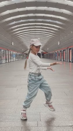 Танцуй с Машулей!
