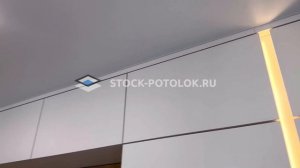 Алиса, включи свет  Натяжной потолок в кухне-гостиной от Сток-потолок.