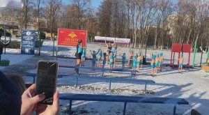 Закаливание малышей из детского сада
Проводит инструктор по детскому закаливанию Голубева Ольга