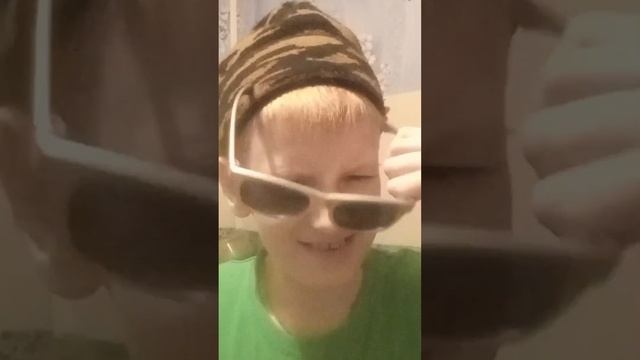 Типичный школьный туалет