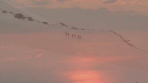 В. Высоцкий. Мерцал закат, как блеск клинка