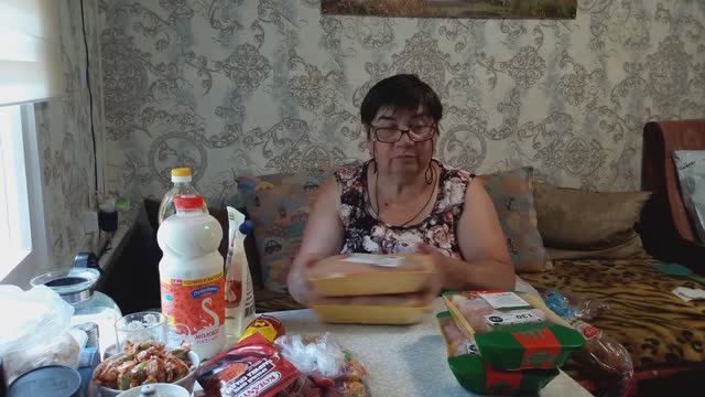 Жизнь в деревне - Поехала в магазин с мужем купила еды. Цены на продукты. Что купила