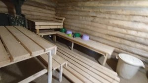 Огромная банька.