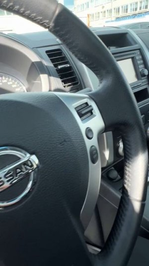 Nissan X-Trail Кроссовер SE High 2.0 CVT 2014г