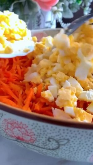 САЛАТ С КОПЧЁНОЙ КУРИЦЕЙ. #едадляпохудения #food #cooking #reels #trend #top #video #instagram #топ