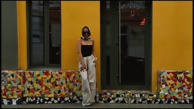 ASPARAGUSproject - To the Moon and Back (feat. Alisha Larry) смотреть онлайн