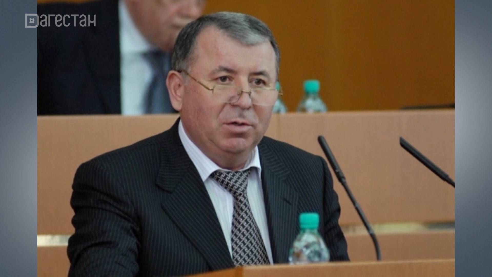 Магомед-Султан Магомедов освобожден от должности госсекретаря