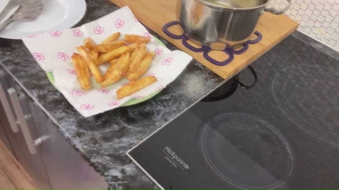 Картошка Фри в Домашних Условиях. Лучший Рецепт в Масле с Соусом - Хрустящая и Вкусная!