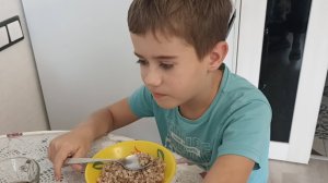 Ничего не меняется. ЧоКупила, приготовила. выходной.