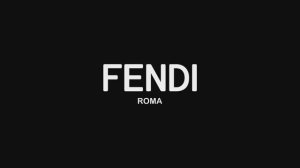 Показ женской коллекции Fendi осень-зима 2023-2024
