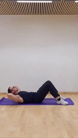 Кранчи лежа (дом)