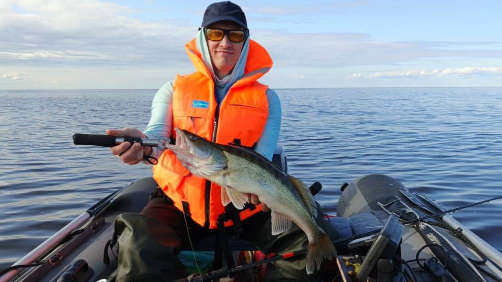 Рыбалка с Александром (рыбинка ,коряжник)