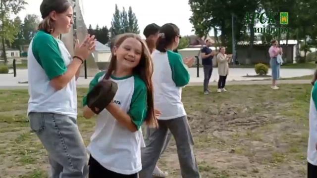 Яңа Кенәр авылында "Ура, авылга!" лагеры ябылышы смотреть онлайн