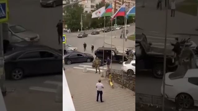Главари азербайджанской диаспоры на Урале нанесли травмы бойцу спецназа, пытаясь скрыться