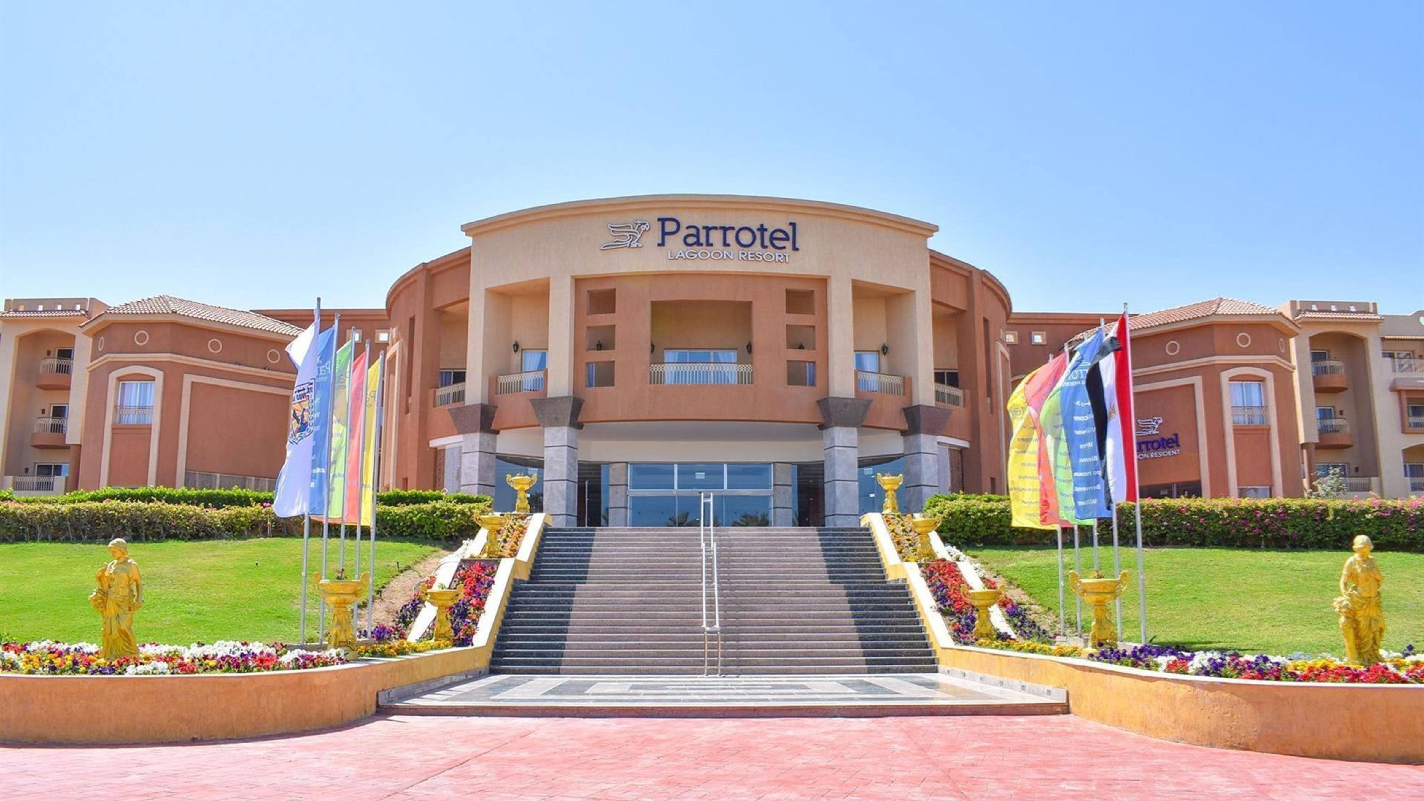 Parrotel Lagoon Resort 05.2025 смотреть онлайн