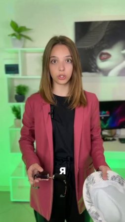Кто-то работает, а кто-то в Дубай