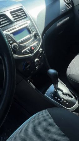 Hyundai Solaris Седан 1.6 AT  2012г