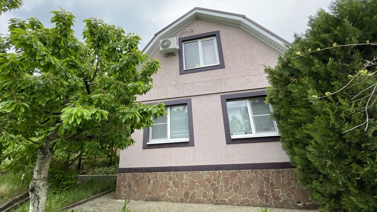 Дача 100 кв м на участке 12 соток в живописном месте! смотреть онлайн