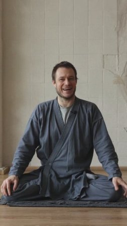 Что сделать, чтобы в медитации не затекали ноги