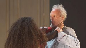 Чеховский фестиваль представляет спектакль по культовому роману "Записки с того света"