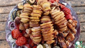 Шашлык из картофеля с беконом