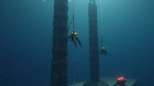 🏗️ Сваи в Глубине: Подводное Строительство