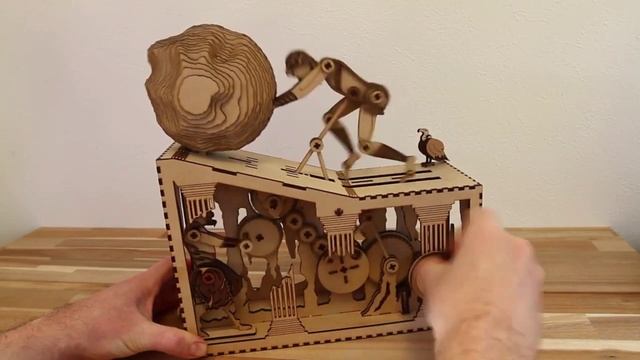 Сизиф из дерева