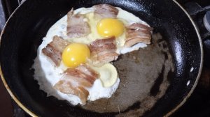ЯИЧНИЦА С МЯСОМ