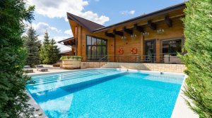 Отпразднуйте свой день рождения в изысканном загородном доме "Par & Chalet"!