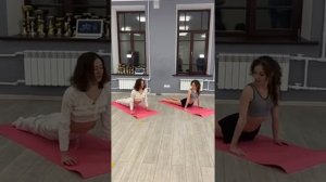 Позиция собачки. Урок йоги