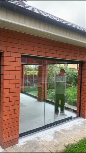 Подвижное остекление веранды