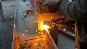 Восстановление грузовика после сильнейшей аварии. Никто не верил, что получиться.