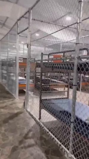 Так выглядит флоридский лагерь для задержанных нелегалов