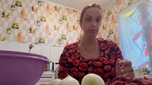 ОДИНОКАЯ ВЕТКА СИРЕНИ ГОТОВИТ ОБЕД🤗МАСЛО РАЗЛИЛОСЬ😩 ЗЛОСТИ НЕ ХВАТАЕТ😩 НОВЫЙ ХАЛАТ☺️