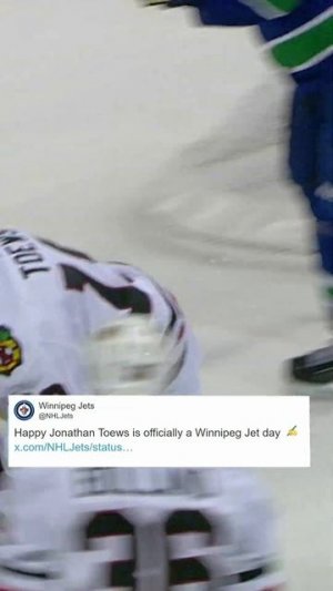 Jonathan Toews Heads North to Winnipeg ✈️